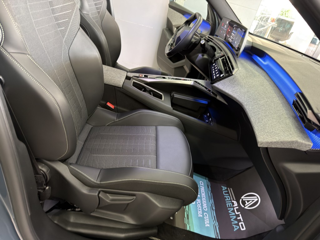 PEUGEOT 3008 1200 HYBRID 145 CV GT EDCS6
